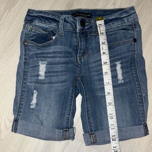 🛍 IMPERIAL STAR girls denim shorts size 8 like new